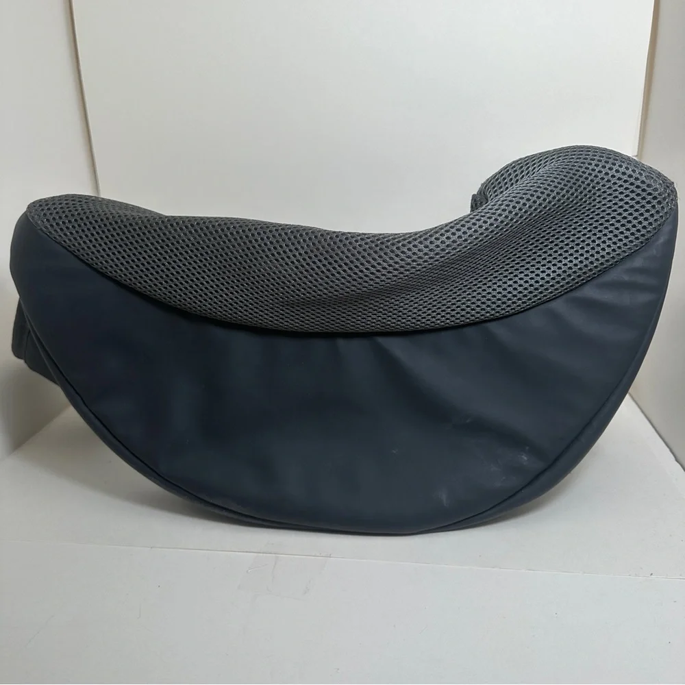 PAWS pet carrier Sling for Small dogs